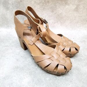 Charlotte Russe Womens Freeda Size 8 Tan Slip On T-Strap Slingback Block Heel